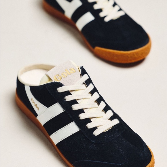 NWT Sold Out Gola Women’s Black and White Slide On Sneakers - Picture 3 of 6